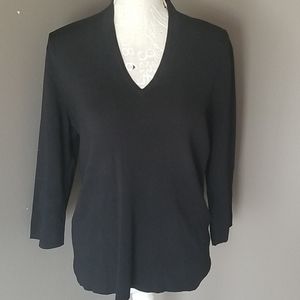 Black XL v neck sweater